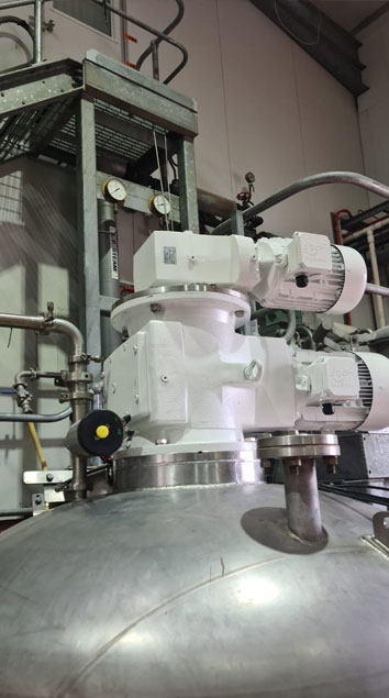 2000 litre tank contra mix