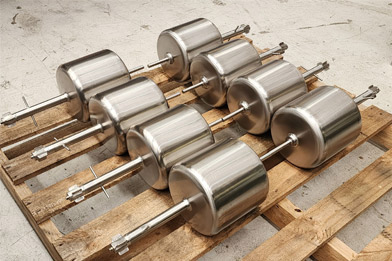 8 stainless steel tanks