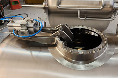 mirror polished inside