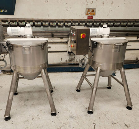 Read more about the article 100 Litre Dimple Jacketed Steep Cone Mix Tanks