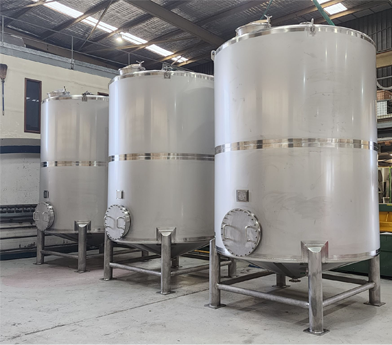 stainless steel tanks