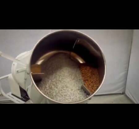 Read more about the article CM90 Powder Blender