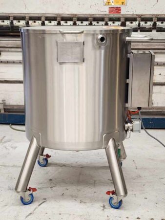 Read more about the article Feeder Tank for Viscous Product