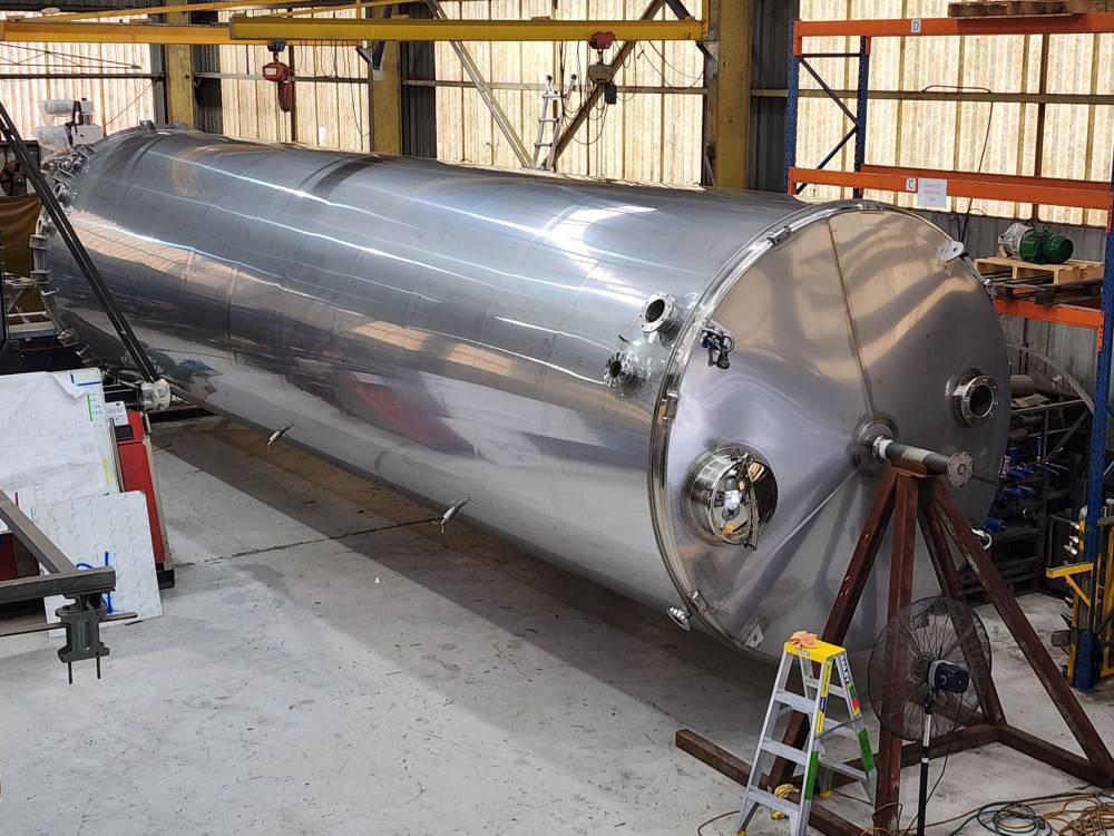 76000L hot water silo