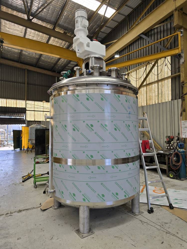 6000L steam jacketed mixer