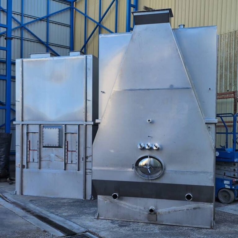 nut curing silo and door