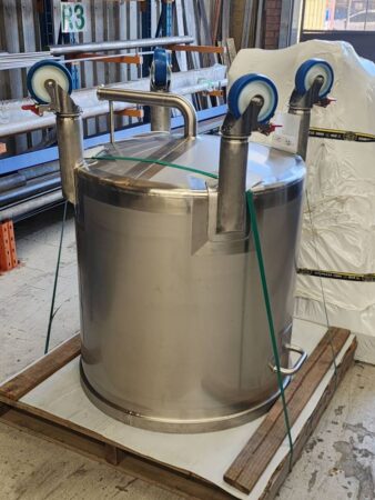 Read more about the article Mobile Stainless Steel Process Tank