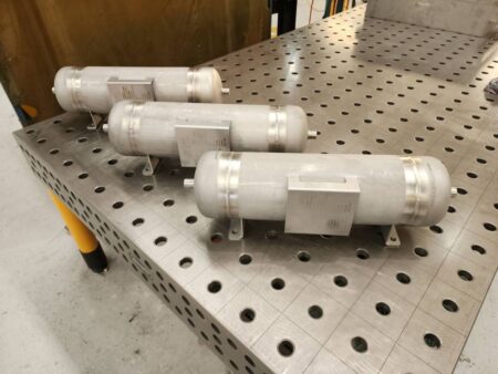 Read more about the article Stainless Custom Pressure Vessels
