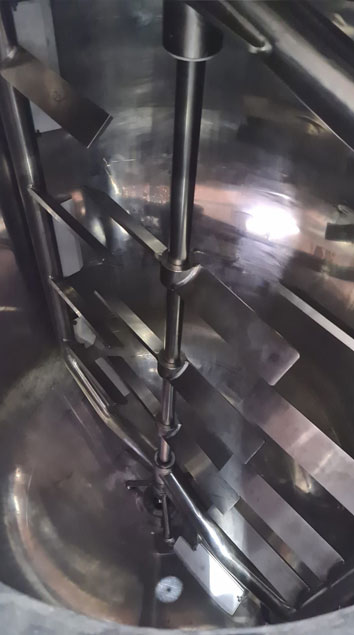 fitted contra mix assembly