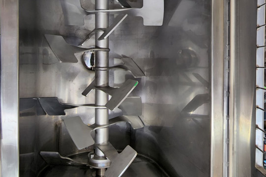 paddle blender mixing