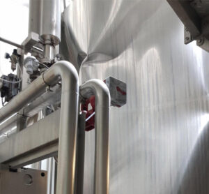 Read more about the article Repairing 24,000 Litre Mix Tank