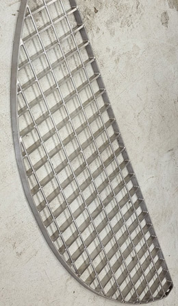 screen hinge for 3000 jacketed mixing tank