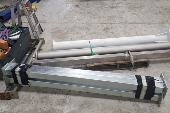 vacuum lifting system for the operator